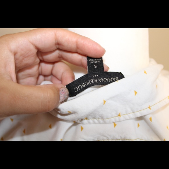Banana Republic Geometric Button-Down Blouse - Picture 5 of 6